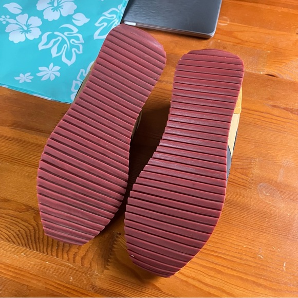 rag & bone retro running shoes in mustard black and tan EU Size 38 - Picture 9 of 15